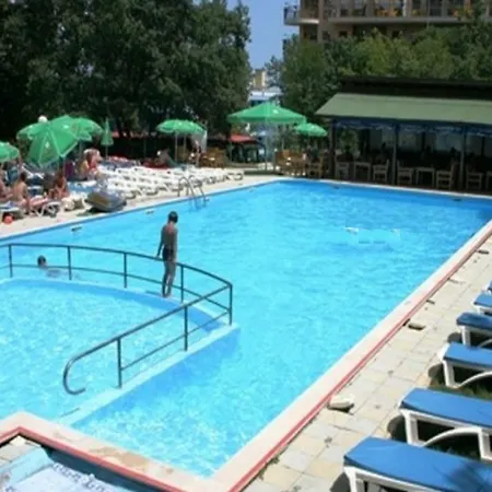 Sunny Varshava 3*